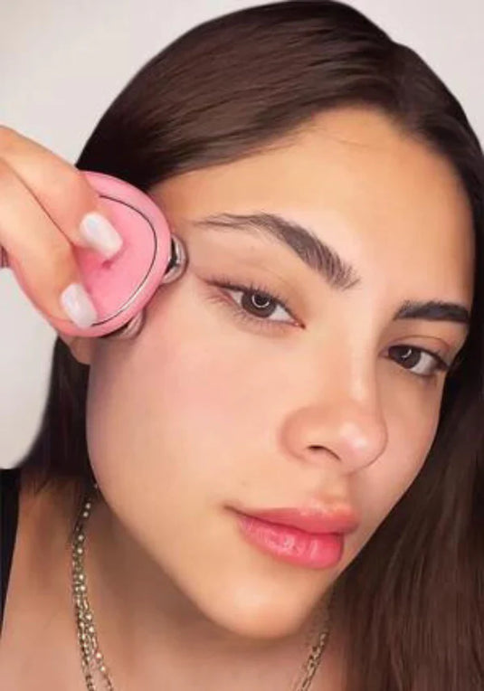 GlowUp lifting facial en 5 minutos + Gel conductor GRATIS